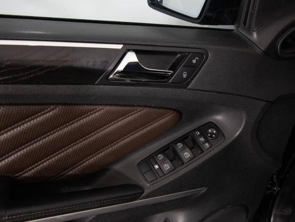Mercedes-Benz GL-Класс I (X164) Рестайлинг с пробегом 2011 года, цена 1 899 000 рублей, 283658 км, внедорожник, Автокод Объявления