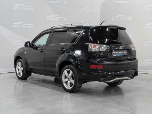 Mitsubishi Outlander II с пробегом 2008 года, цена 850 000 рублей, 277889 км, внедорожник, Автокод Объявления