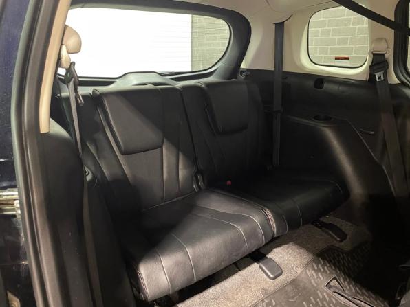Mazda 5 II (CW) с пробегом 2011 года, цена 999 000 рублей, 215735 км, минивэн, Автокод Объявления