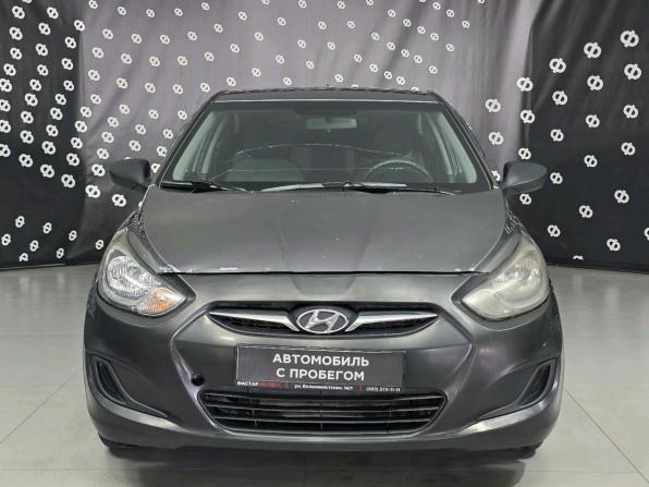 Hyundai Solaris I с пробегом 2012 года, цена 473 000 рублей, 212635 км, седан, Автокод Объявления