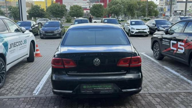 Volkswagen Passat B7 с пробегом 2012 года, цена 825 000 рублей, 278372 км, седан, Автокод Объявления