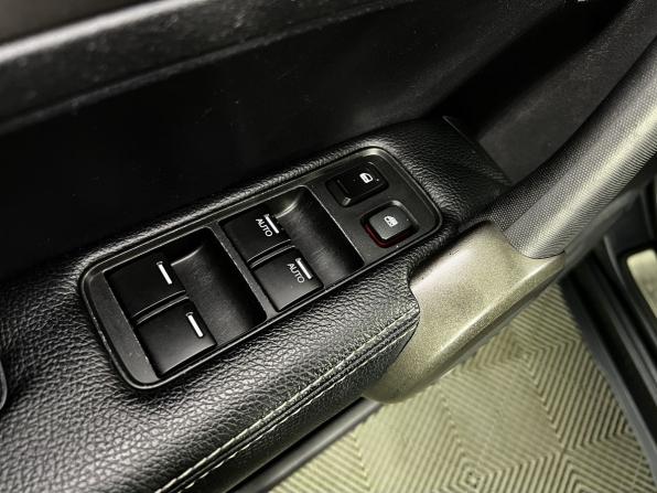 Honda CR-V III Рестайлинг с пробегом 2011 года, цена 1 689 000 рублей, 173100 км, внедорожник, Автокод Объявления