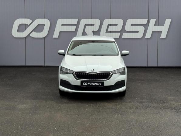Skoda Rapid II с пробегом 2021 года, цена 1 499 000 рублей, 78090 км, лифтбек, Автокод Объявления
