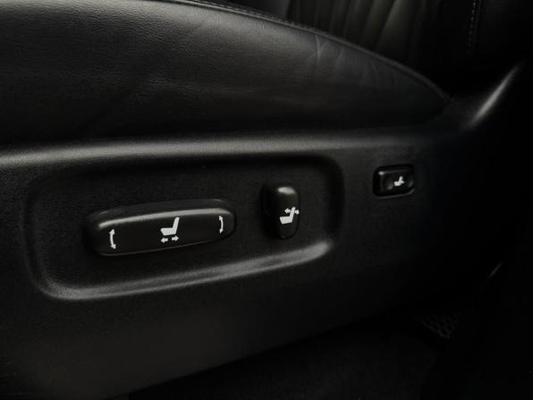 Toyota Land Cruiser 200 Series Рестайлинг 2 с пробегом 2019 года, цена 6 479 000 рублей, 190380 км, внедорожник, Автокод Объявления