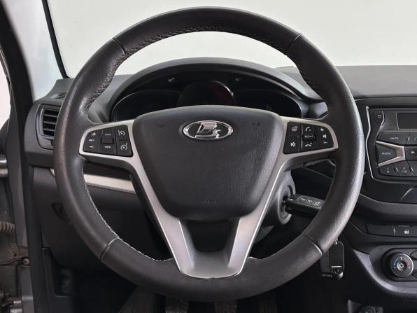 Lada (ВАЗ) Vesta I с пробегом 2020 года, цена 930 000 рублей, 79004 км, седан, Автокод Объявления