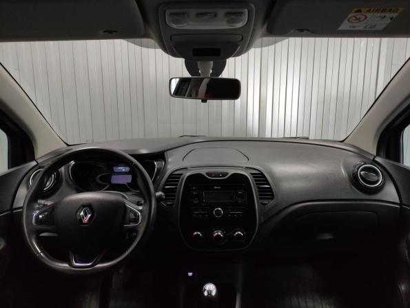 Renault Kaptur I с пробегом 2017 года, цена 1 200 000 рублей, 134500 км, внедорожник, Автокод Объявления