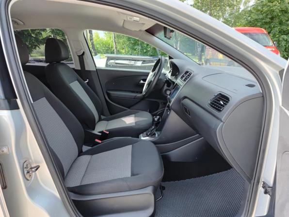 Volkswagen Polo V с пробегом 2013 года, цена 640 000 рублей, 208382 км, седан, Автокод Объявления