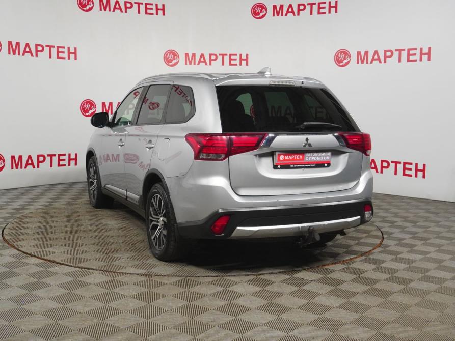 Mitsubishi Outlander III Рестайлинг 2 Вологда  - изображение 7