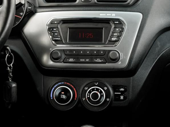 Kia Rio III с пробегом 2014 года, цена 745 000 рублей, 227875 км, хэтчбек, Автокод Объявления