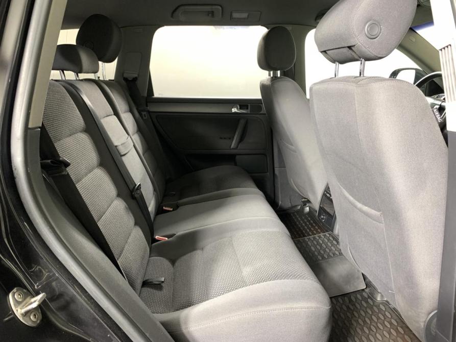 Volkswagen Touareg I Рестайлинг Москва  - изображение 17