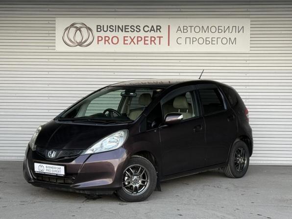 Honda Fit II с пробегом 2012 года, цена 795 000 рублей, 151116 км, хэтчбек, Автокод Объявления