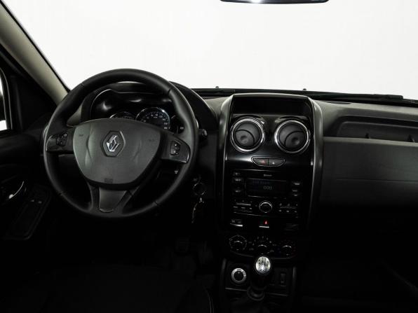 Renault Duster I Рестайлинг с пробегом 2018 года, цена 1 488 000 рублей, 88759 км, внедорожник, Автокод Объявления