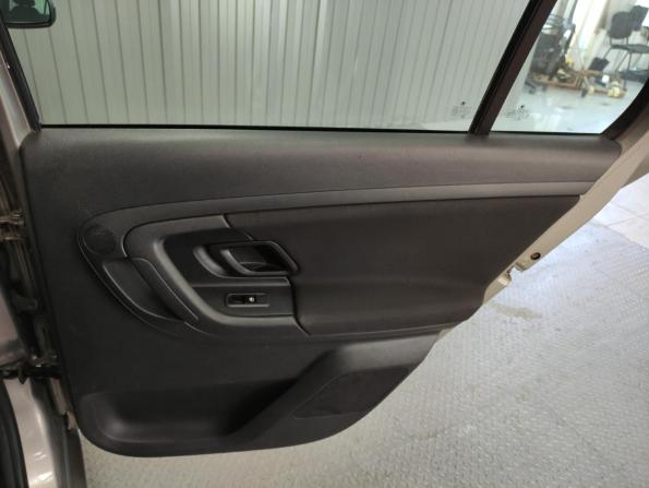 Skoda Fabia II Рестайлинг с пробегом 2010 года, цена 595 000 рублей, 168328 км, универсал, Автокод Объявления