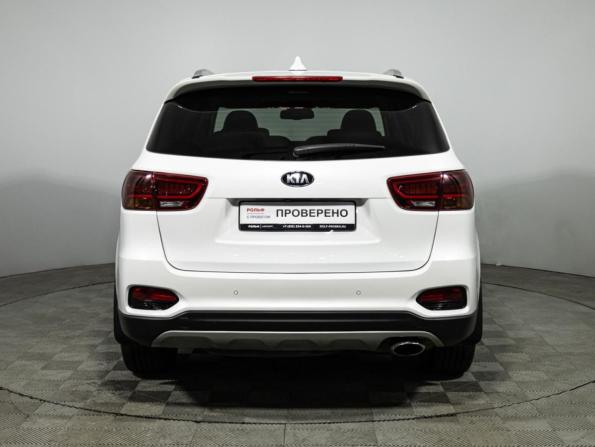 Kia Sorento III Prime Рестайлинг с пробегом 2018 года, цена 1 999 777 рублей, 342242 км, внедорожник, Автокод Объявления