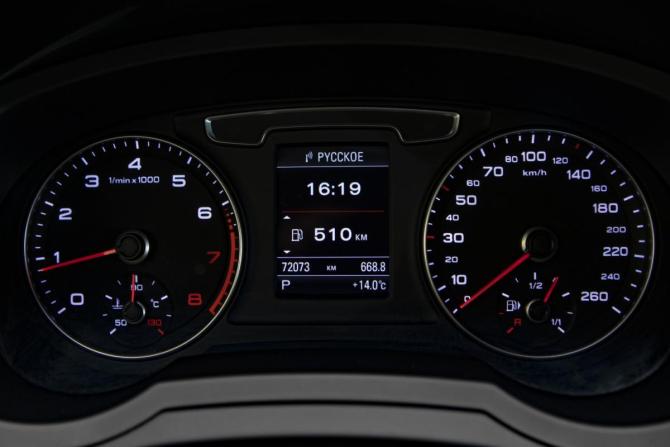 Audi Q3 I (8U) Рестайлинг с пробегом 2017 года, цена 2 550 000 рублей, 72073 км, внедорожник, Автокод Объявления