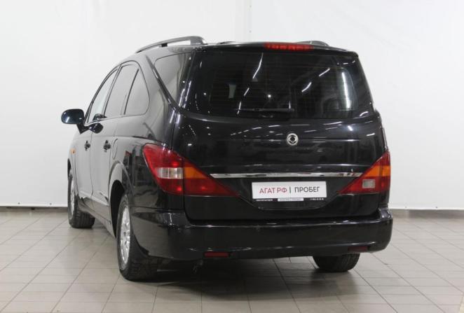 SsangYong Rodius I Рестайлинг с пробегом 2008 года, цена 756 756 рублей, 183189 км, минивэн, Автокод Объявления