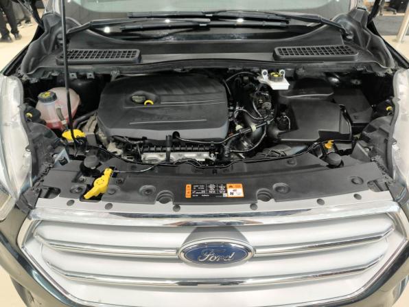 Ford Kuga II Рестайлинг с пробегом 2017 года, цена 1 799 000 рублей, 53364 км, внедорожник, Автокод Объявления