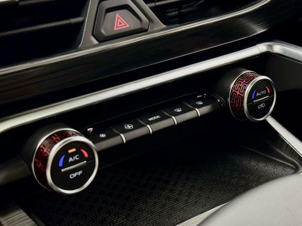 Geely Tugella I Рестайлинг с пробегом 2023 года, цена 3 098 000 рублей, 33763 км, внедорожник, Автокод Объявления