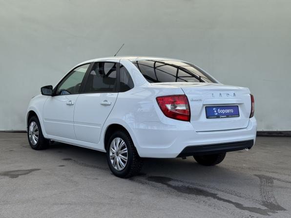 Lada (ВАЗ) Granta I Рестайлинг с пробегом 2022 года, цена 577 000 рублей, 214867 км, седан, Автокод Объявления