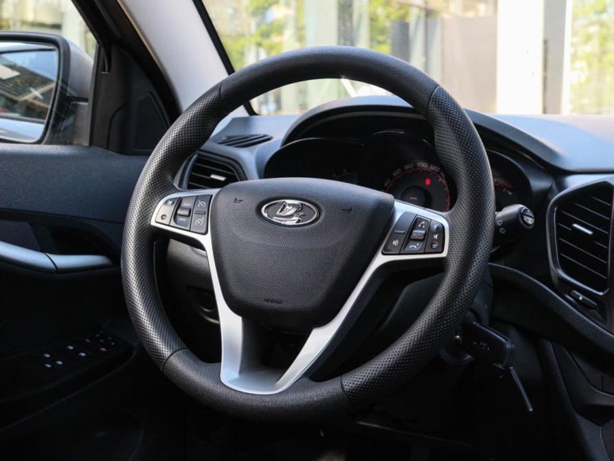 Lada (ВАЗ) Vesta I Москва  - изображение 12
