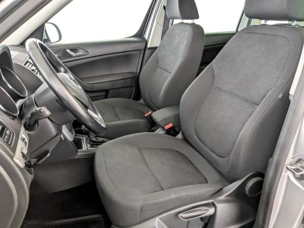 Skoda Yeti I Рестайлинг с пробегом 2014 года, цена 1 265 000 рублей, 102059 км, внедорожник, Автокод Объявления