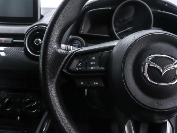 Mazda Demio IV (DJ) с пробегом 2019 года, цена 1 195 000 рублей, 104045 км, хэтчбек, Автокод Объявления