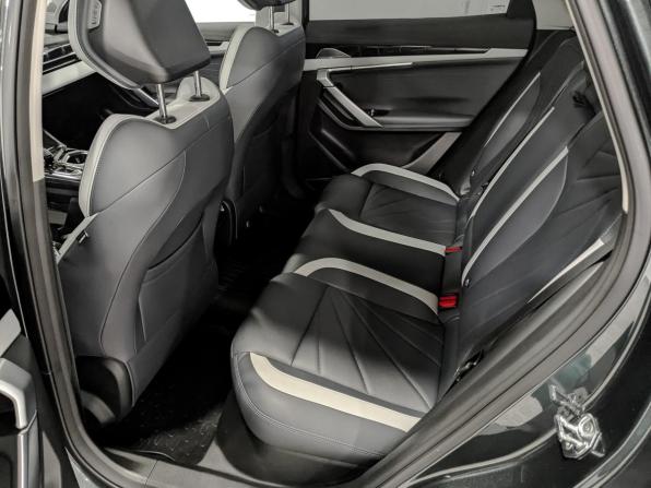 Geely Atlas II с пробегом 2025 года, цена 3 250 000 рублей, 21715 км, внедорожник, Автокод Объявления
