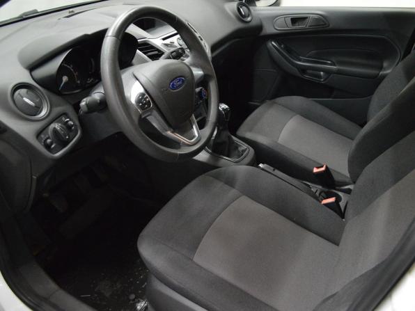 Ford Fiesta Mk6 Рестайлинг с пробегом 2015 года, цена 734 000 рублей, 124770 км, седан, Автокод Объявления