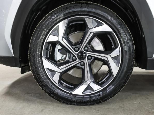 Geely Atlas II с пробегом 2024 года, цена 3 149 000 рублей, 16230 км, внедорожник, Автокод Объявления