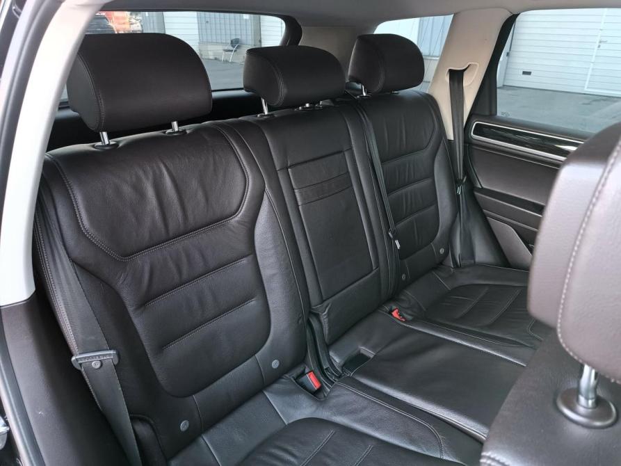 Volkswagen Touareg II Рестайлинг Санкт-Петербург  - изображение 18