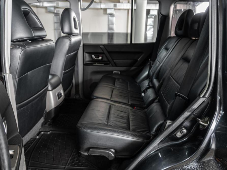 Mitsubishi Pajero III Рестайлинг Ставрополь  - изображение 9