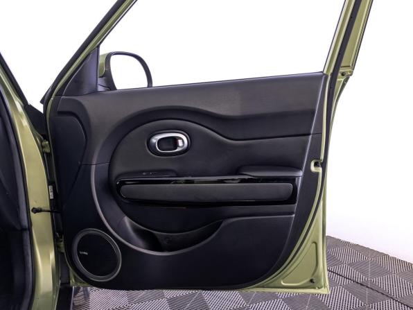 Kia Soul II с пробегом 2016 года, цена 1 355 000 рублей, 118930 км, хэтчбек, Автокод Объявления