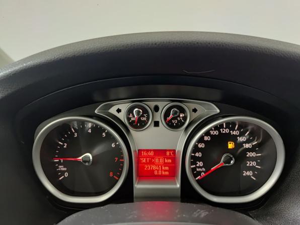 Ford Focus II с пробегом 2007 года, цена 270 000 рублей, 237837 км, седан, Автокод Объявления