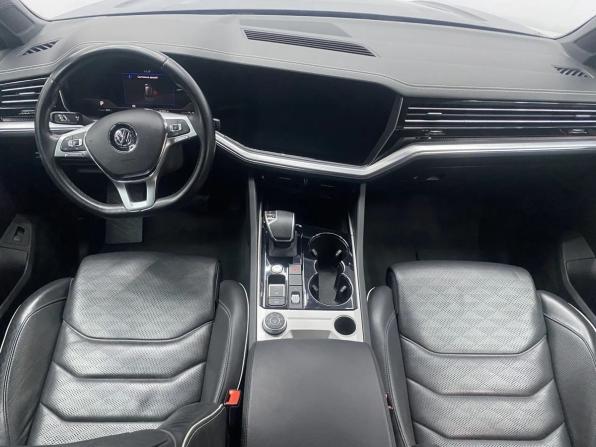 Volkswagen Touareg III с пробегом 2019 года, цена 4 850 000 рублей, 152000 км, внедорожник, Автокод Объявления