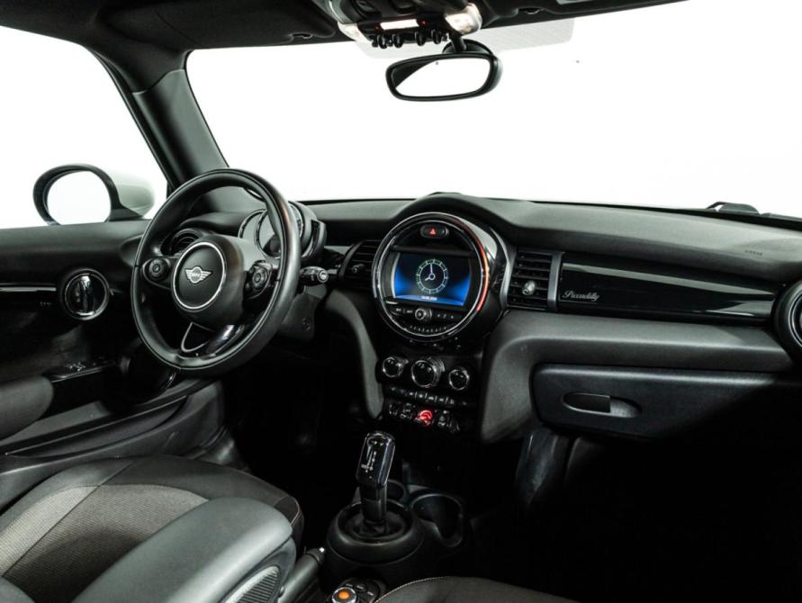 Mini Hatch III (F55/F56) Рестайлинг Санкт-Петербург  - изображение 9