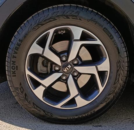Kia Sportage IV Рестайлинг с пробегом 2019 года, цена 2 349 000 рублей, 70109 км, внедорожник, Автокод Объявления