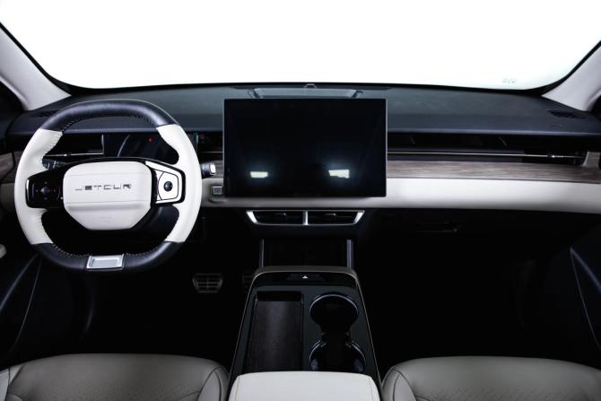 JETOUR DASHING I с пробегом 2024 года, цена 2 059 000 рублей, 17358 км, внедорожник, Автокод Объявления