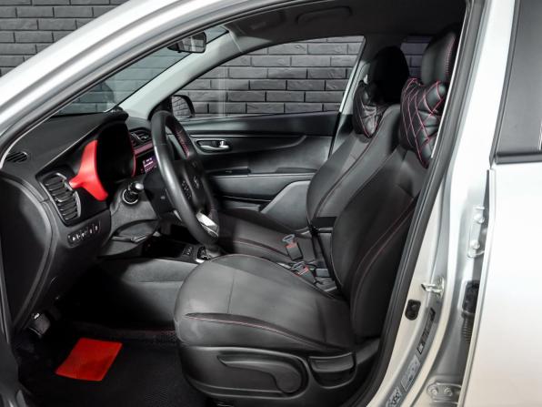 Kia Rio IV Рестайлинг с пробегом 2021 года, цена 1 765 000 рублей, 59865 км, седан, Автокод Объявления
