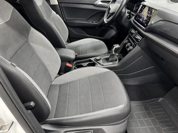 Volkswagen Taos I с пробегом 2021 года, цена 2 869 000 рублей, 43750 км, внедорожник, Автокод Объявления