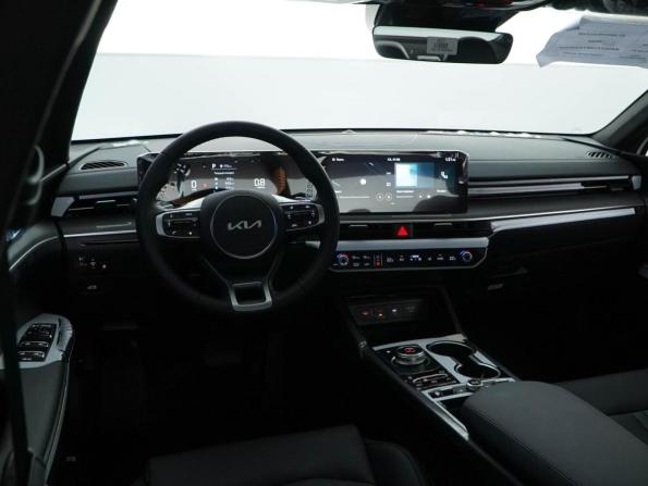 Kia K5 III Рестайлинг с пробегом 2026 года, цена 4 699 077 рублей, 10 км, седан, Автокод Объявления