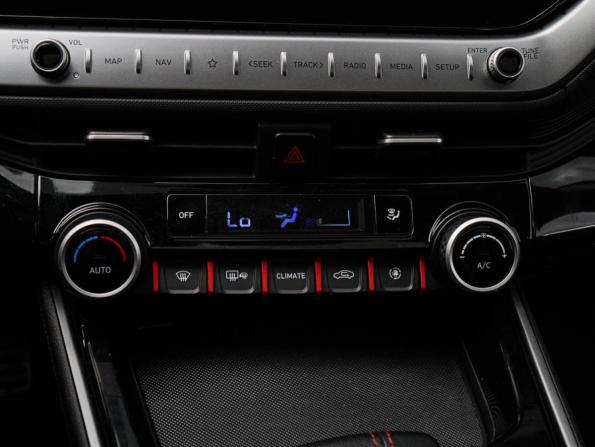 Hyundai Lafesta I Рестайлинг с пробегом 2023 года, цена 2 450 000 рублей, 21791 км, седан, Автокод Объявления