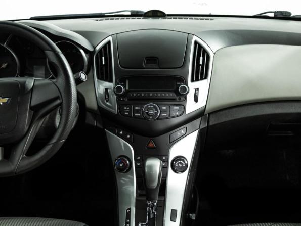 Chevrolet Cruze I Рестайлинг с пробегом 2014 года, цена 819 700 рублей, 128304 км, седан, Автокод Объявления