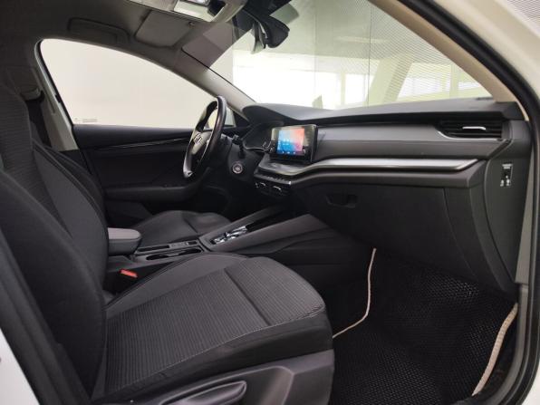 Skoda Octavia IV (A8) с пробегом 2021 года, цена 2 200 000 рублей, 92145 км, лифтбек, Автокод Объявления
