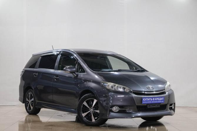 Toyota Wish II Рестайлинг с пробегом 2014 года, цена 1 699 000 рублей, 84000 км, минивэн, Автокод Объявления