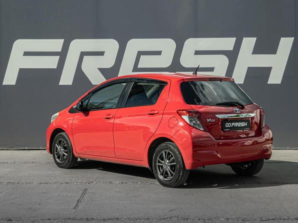 Toyota Vitz III (XP130) с пробегом 2013 года, цена 850 000 рублей, 67121 км, хэтчбек, Автокод Объявления