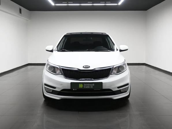 Kia Rio III Рестайлинг с пробегом 2016 года, цена 895 000 рублей, 215971 км, седан, Автокод Объявления