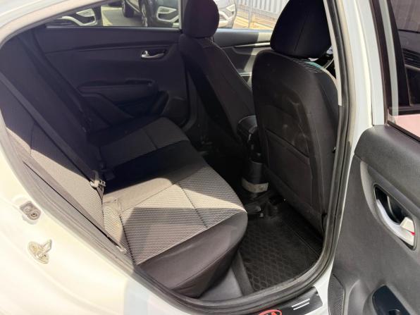 Kia Rio IV с пробегом 2019 года, цена 1 029 000 рублей, 176264 км, седан, Автокод Объявления