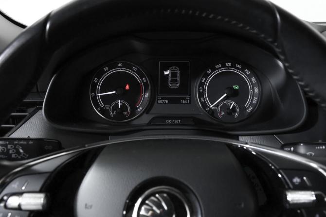 Skoda Rapid II с пробегом 2021 года, цена 1 648 000 рублей, 60777 км, лифтбек, Автокод Объявления