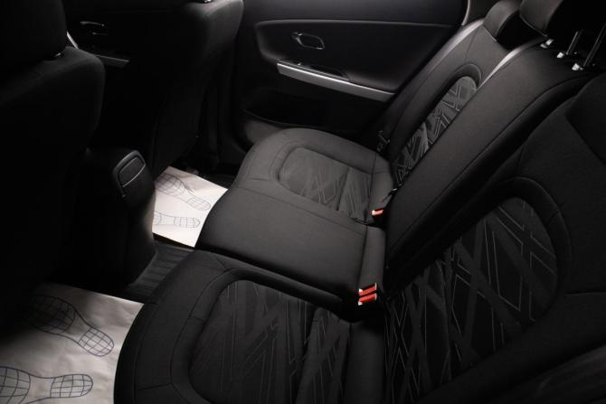 Kia Ceed II Рестайлинг с пробегом 2018 года, цена 1 199 000 рублей, 174618 км, хэтчбек, Автокод Объявления