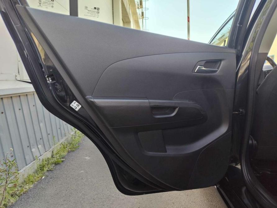 Chevrolet Aveo II Санкт-Петербург  - изображение 15